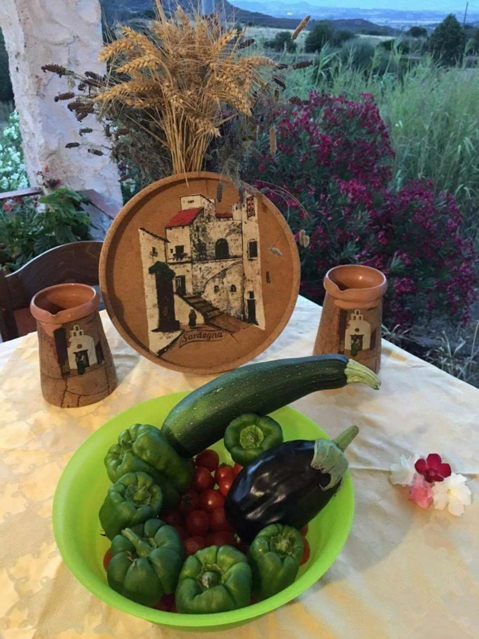 Farm Stay Gli Oleandri Loiri Porto San Paolo Zewnętrze zdjęcie
